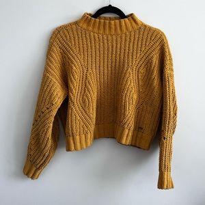 Hollister Knitted Sweater